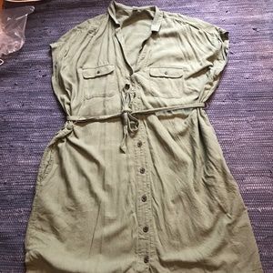 Old Navy Linen Shirtdress. XXL
